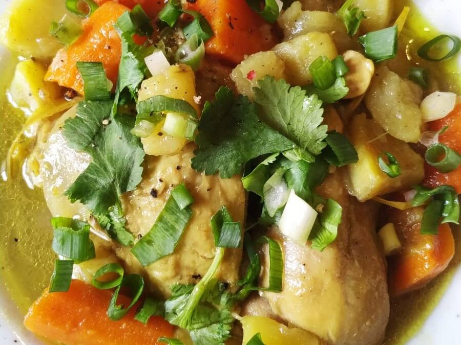 Cà Ri Gà: Bánh Mì Vietnam | iFood