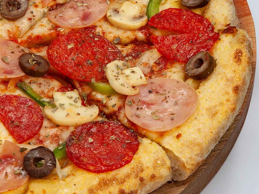Pizza Média: Domino's Pizza - Bessa | iFood
