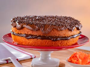 Bolo Recheado de Cenoura e Brigadeiro