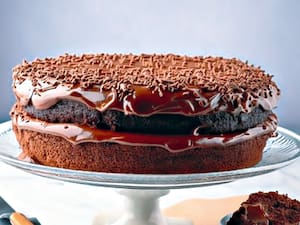 Bolo de Chocolate com Recheio de Brigadeiro