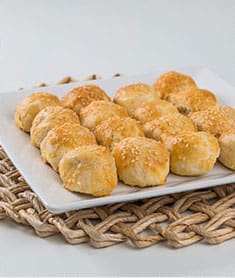 Pastel de Forno de Frango - Sabor e Praticidade em Cada Mordida