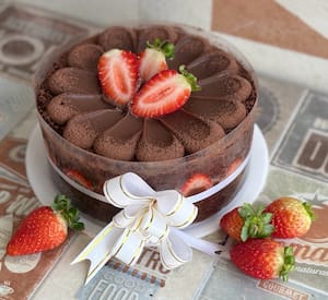 Bolo de Brigadeiro com Morango
