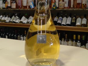 La Jovem Riesling 750ml - Vinho Branco Brasileiro