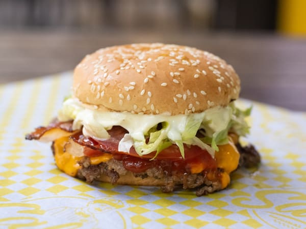 Burger Salada Bacon (Barão)
