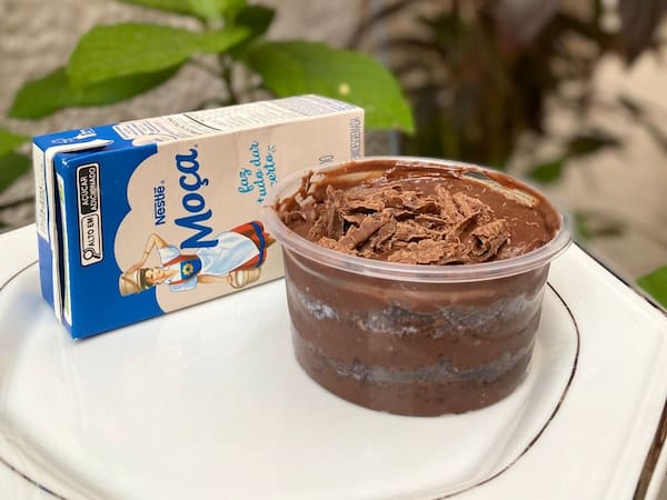 Bolo de pote Gourmet´s Creme de chocolate e raspas de chocolate