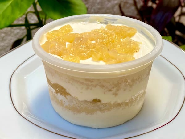 Bolo de pote Creme belga E Abacaxi