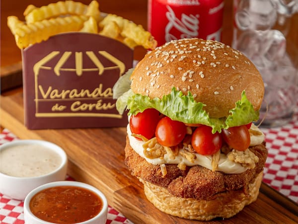 Combo: Chicken + Fritas + 1 Coca 350ml