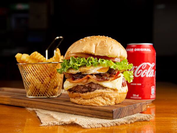 Combo: Júnior + Fritas + Coca Cola 350ml