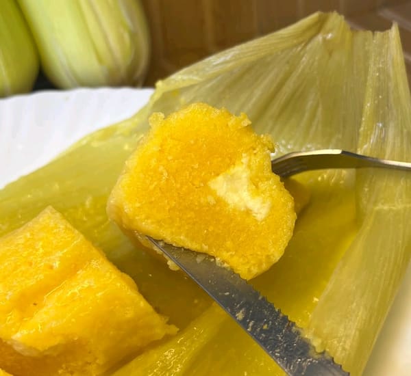 Pamonha Doce com Queijo